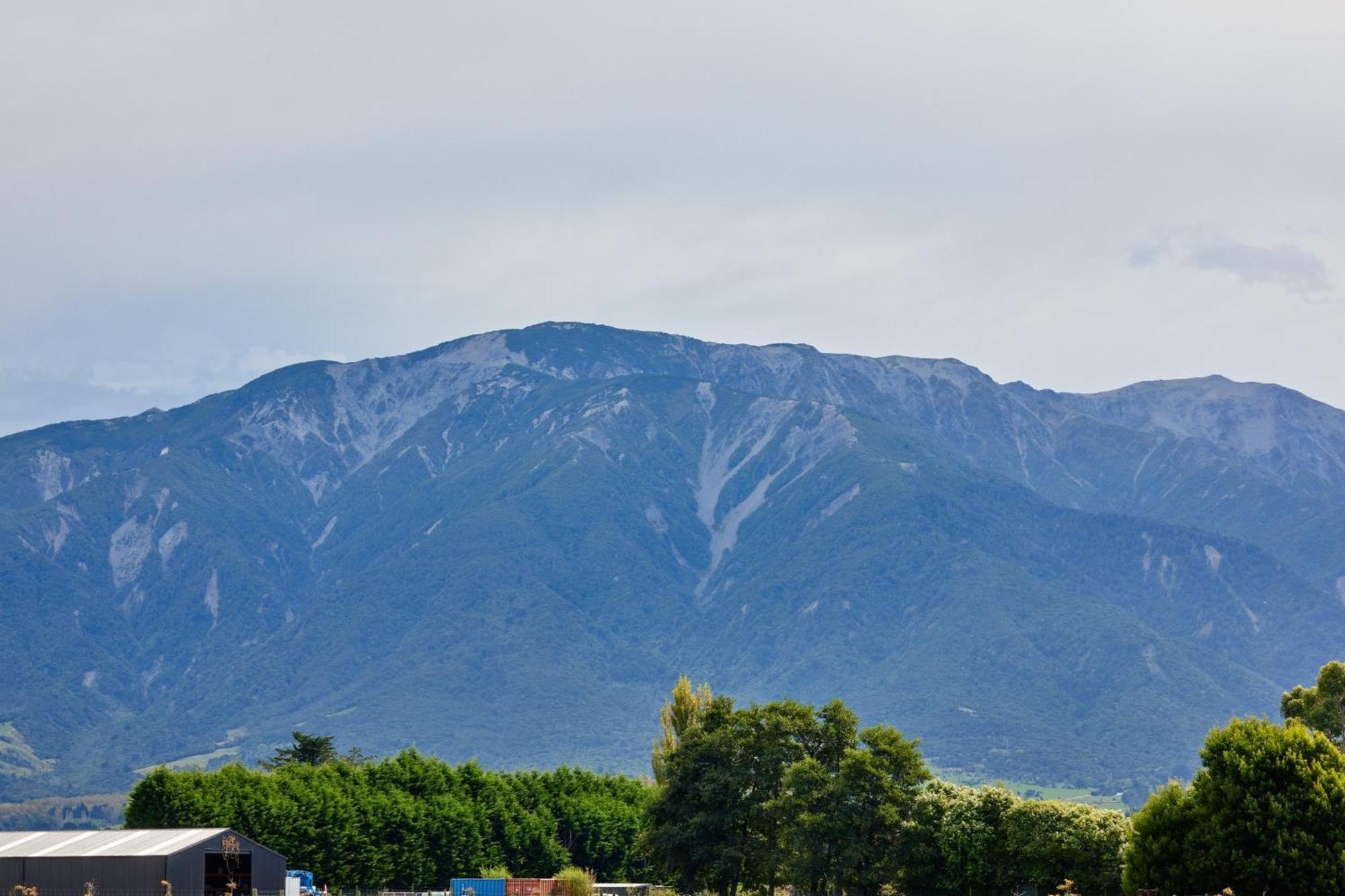 Deerbrooke Kaikoura Chalets - Chalet 2 Bagian luar foto